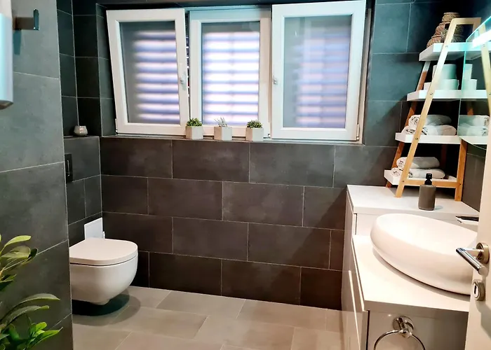 Beautiful Sea View, Free Parking, Centre Of 斯普利特