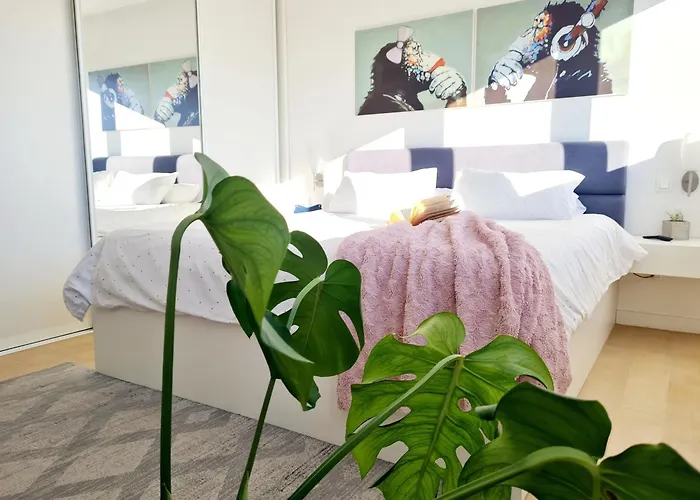 公寓 Beautiful Sea View, Free Parking, Centre Of *