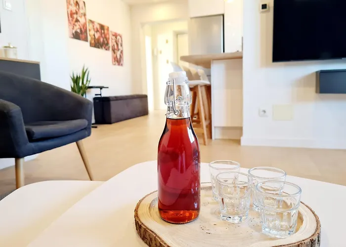 Beautiful Sea View, Free Parking, Centre Of 公寓