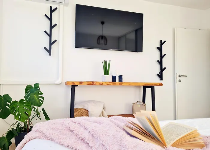 公寓 Beautiful Sea View, Free Parking, Centre Of *