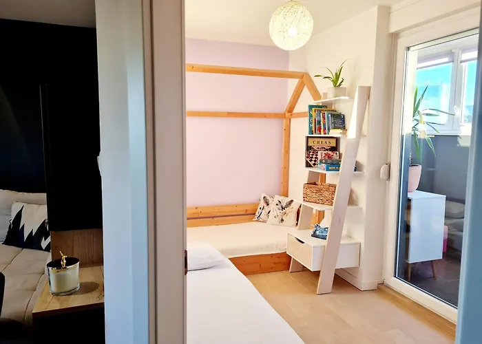 Beautiful Sea View, Free Parking, Centre Of 公寓