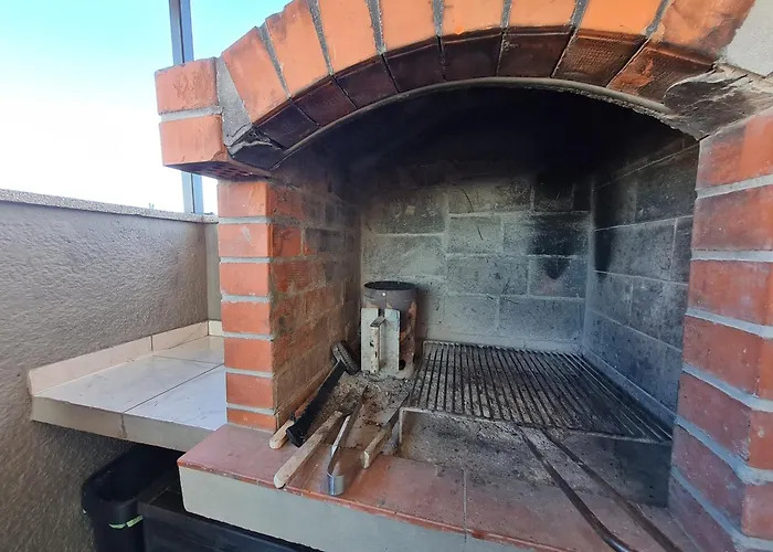 公寓 Beautiful Sea View, Free Parking, Centre Of