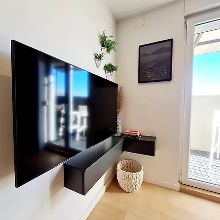 Apartament Beautiful Sea View, Free Parking, Centre Of Split